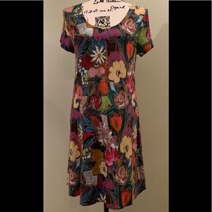 Salaam Cap sleeve Lucy tunic print dress Sz M